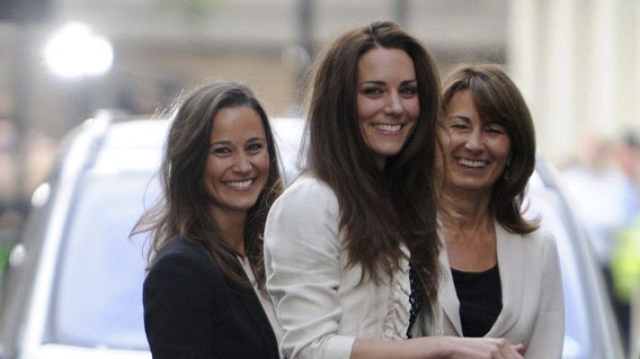  - Kate llega al hotel Goring