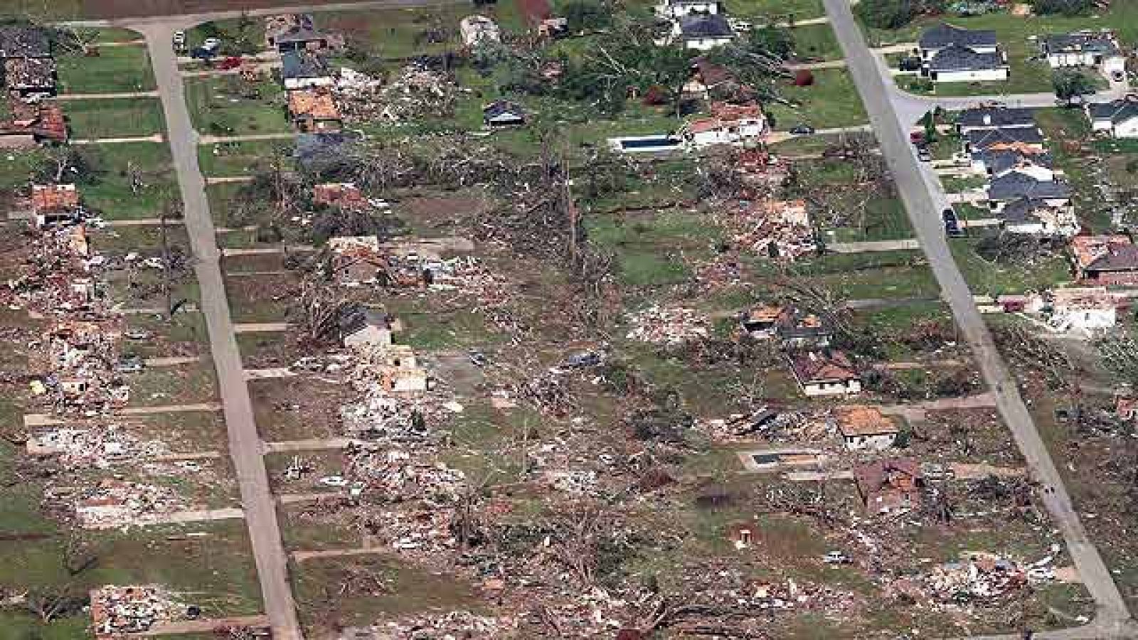 Telediario 2 en cuatro minutos - 28/04/11