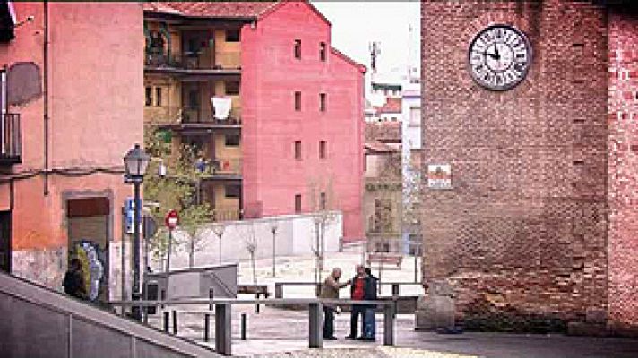 Universo UNED - "La integración de los inmigrantes"