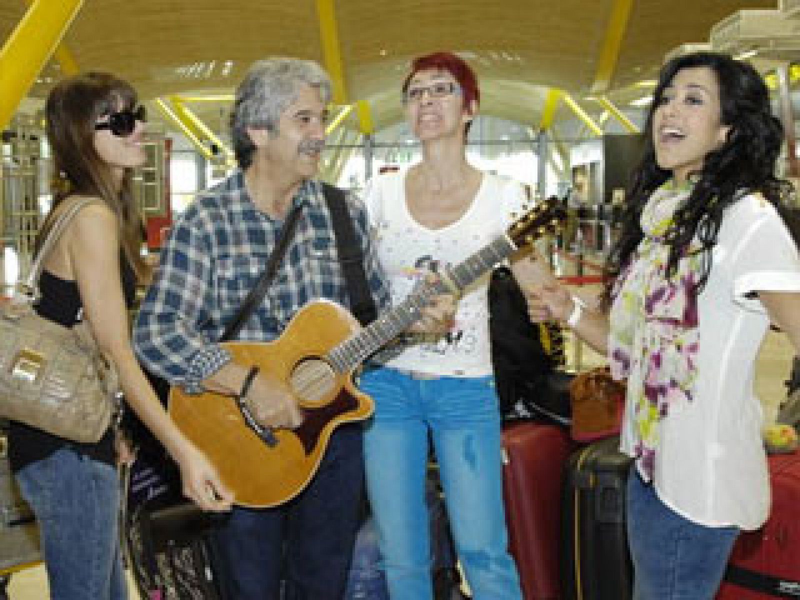 Eurovisión 2011 - Lucía Pérez, camino de Düsseldorf: "estoy de lo más tranquila y con ganas de llegar a Alemania" - Eurovisión | Ver