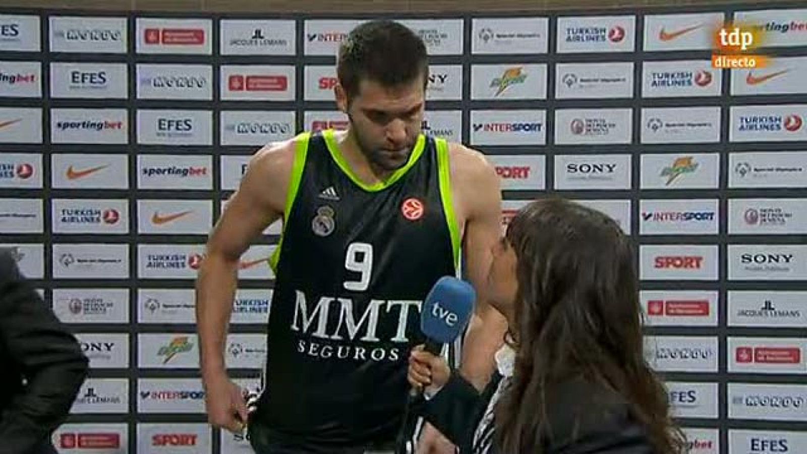 Reyes:"Nos hemos venido abajo en el segundo tiempo"