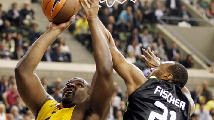 Telediario 1 - El Maccabi aplasta al Real Madrid