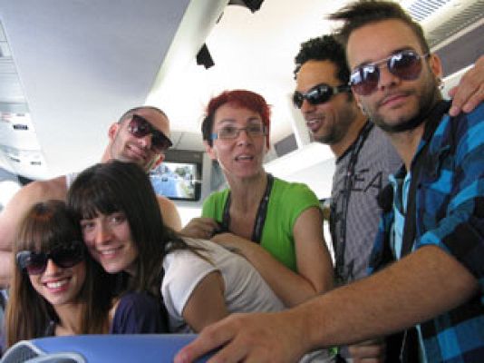 Eurovisión - Lucía presenta a Rafael Artesero