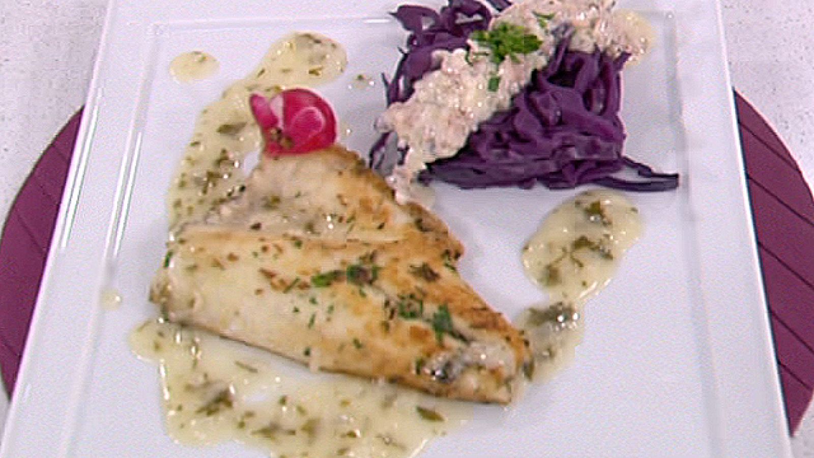 Saber cocinar - Dorada crujiente con lombarda y salsa de yogur (09/05/11)