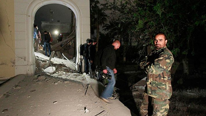 Telediario 1 - Telediario Matinal en 4' - 10/05/11