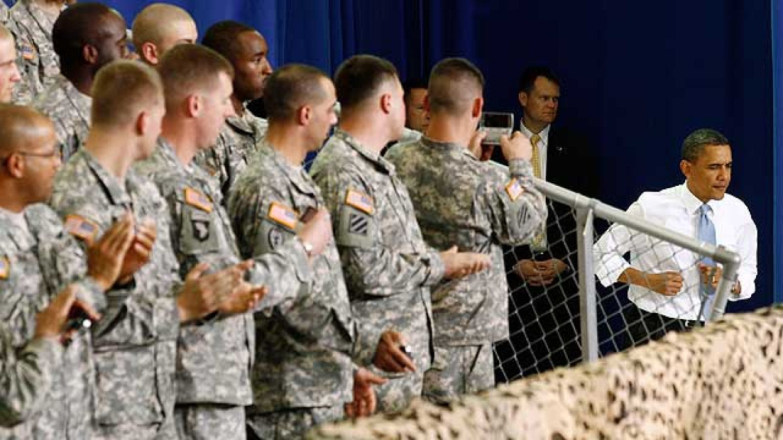 Pakistán podría permitir que los investigadores de EE.UU. interroguen personalmente a las tres esposas de Osama Bin Laden, que se encuentran bajo custodia desde la muerte del líder de Al Qaeda