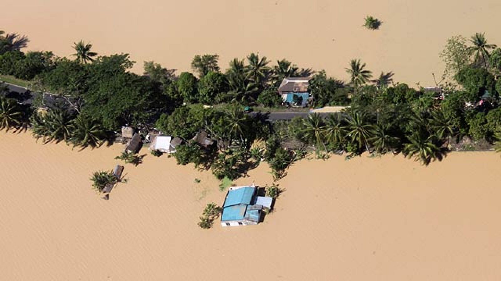 Telediario 2 en cuatro minutos - 10/05/11
