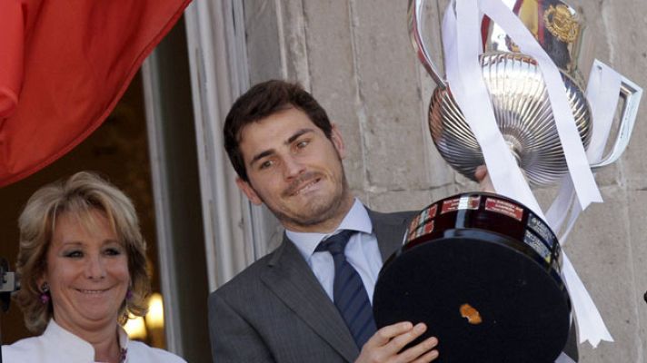 Telediario 1 - El Madrid brinda la Copa del Rey