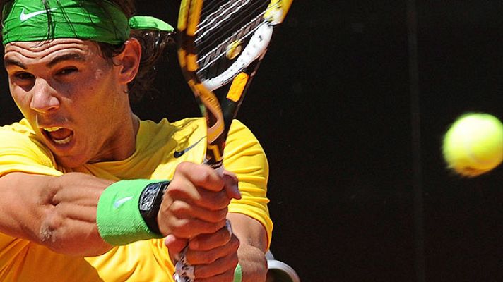 Telediario 1 - Nadal sufre para derrotar a Lorenzi