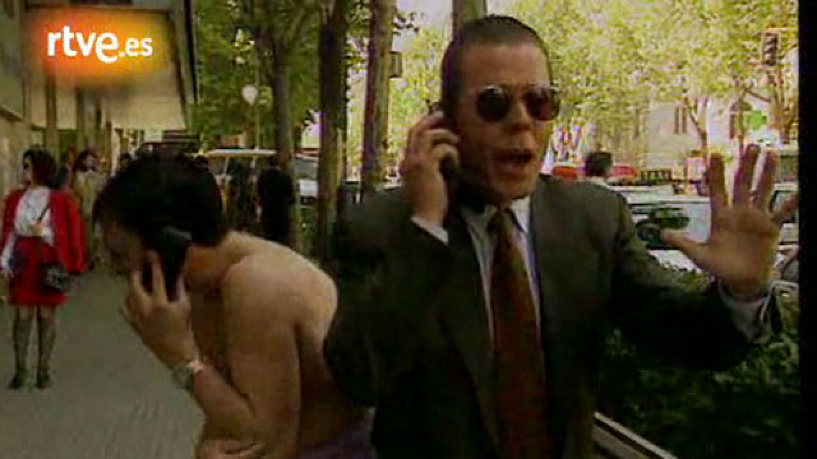 Cruz y Raya - Móvil sin cobertura