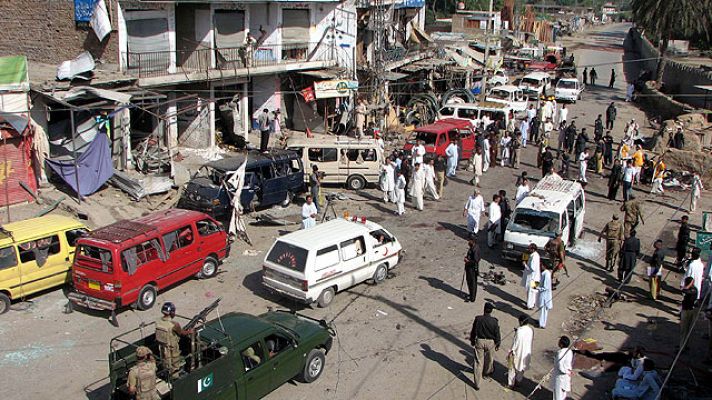 Telediario 1 - Doble atentado en Pakistán