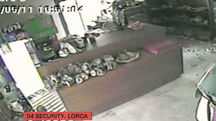 Telediario 1 - Nuevas imágenes del terremoto