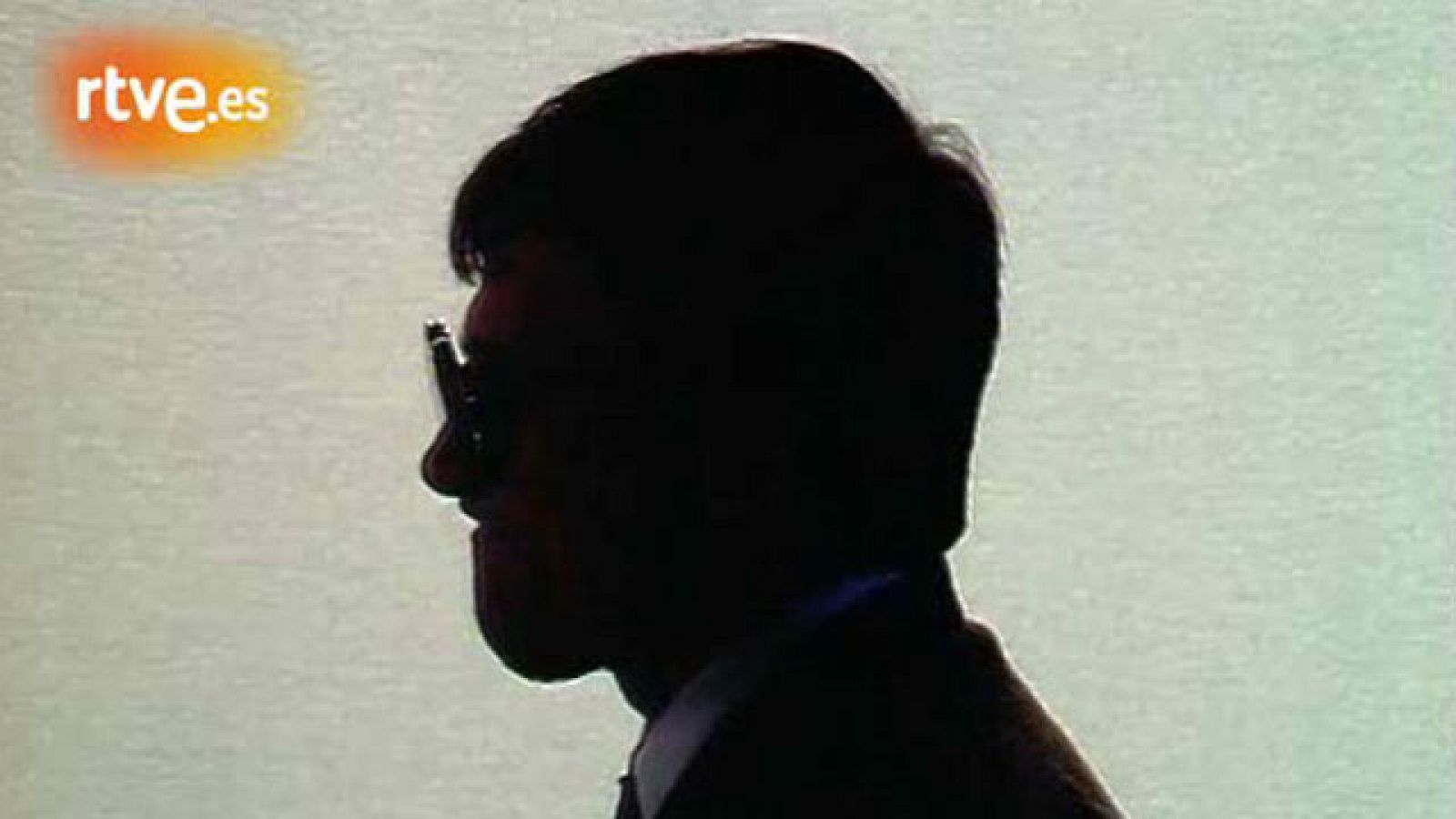 Cruz y Raya - Sketch Confesiones