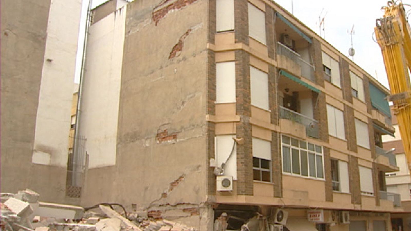 Telediario 1 en cuatro minutos - 17/05/11