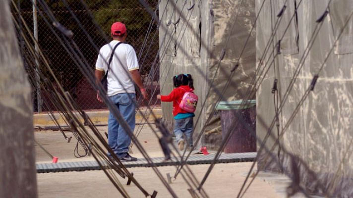 Telediario 1 - Nuevo campamento en Lorca
