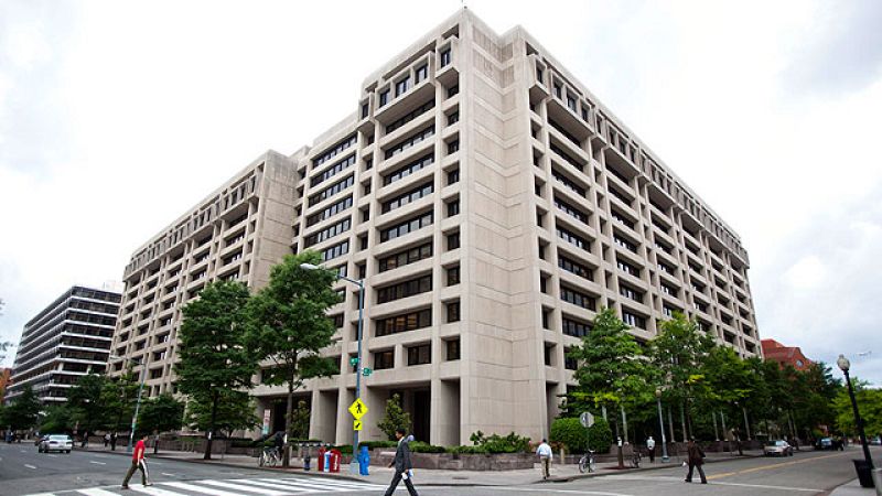 La dimisión de Strauss Khan deja vacío uno de los sillones más poderosos del mundo