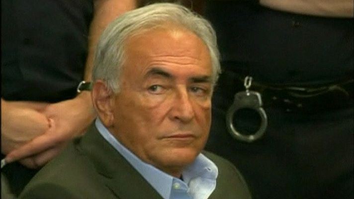 Telediario 1 - Strauss Kahn saldrá en libertad provisional