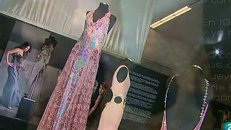 Homenaje a Pedro Del Hierro en el Museo del Traje de Madrid - La aventura del Saber | Ver