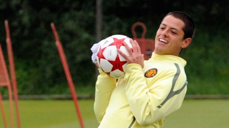 'Chicharito' apuesta por el Manchester