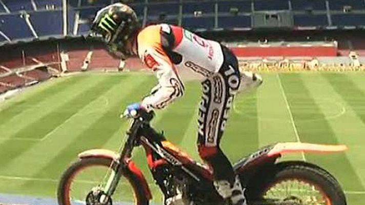 Telediario 1 - Toni Bou se exhibe en el Camp Nou