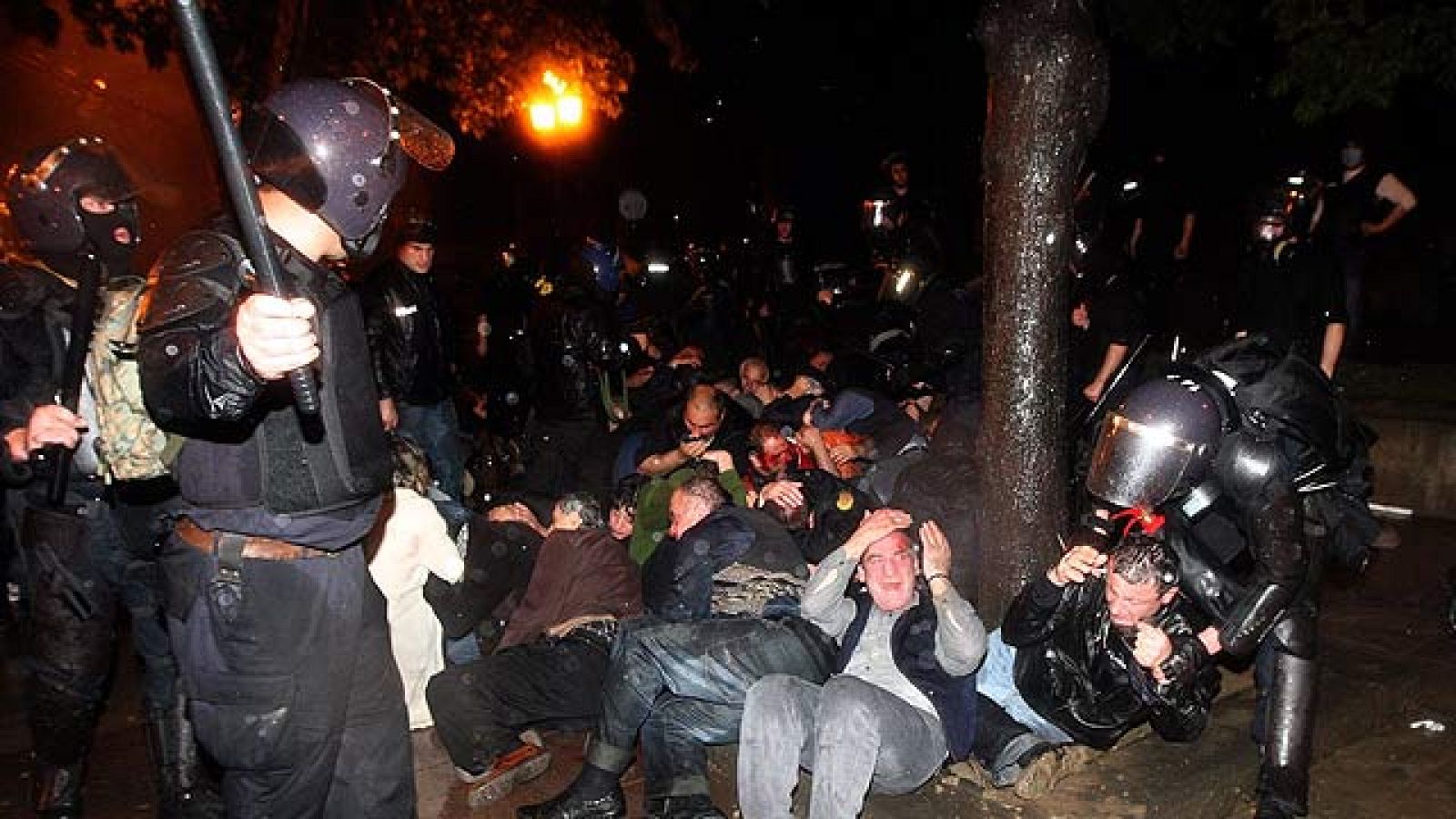 El Presidente del Gobierno se reunirá mañana con los líderes regionales del PSOE.