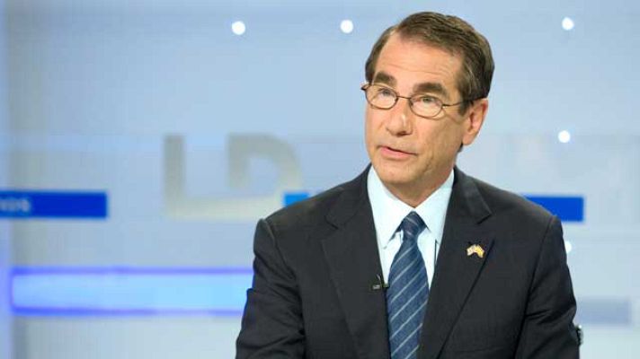 Los desayunos - El embajador de EE.UU. en España: "Lo importante del arresto de Mladic es que Serbia entre en la UE"