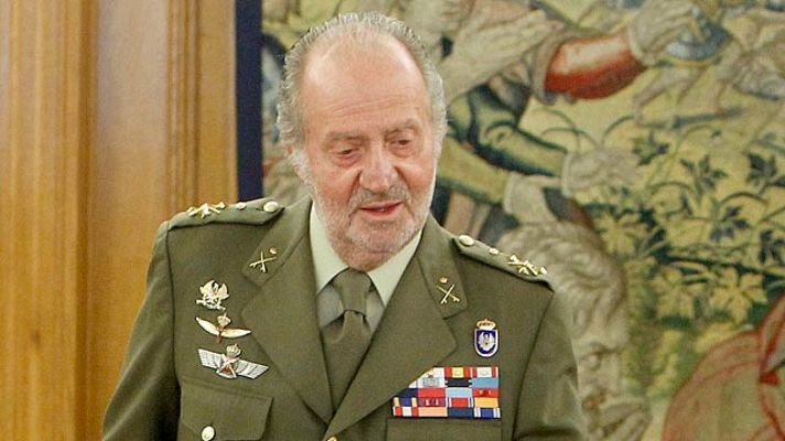 Telediario 1 - El rey será operado de la rodilla