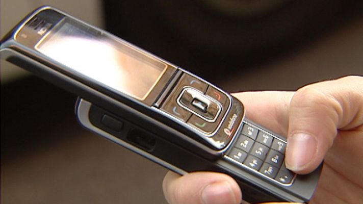 Telediario 1 - Móviles y cáncer