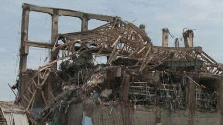 Telediario 1 - Críticas a la gestión en Japón