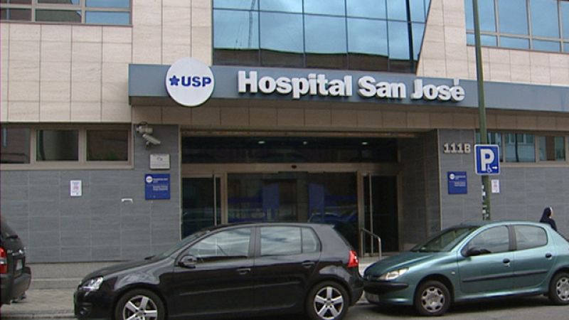 El rey ha sido operado de su rodilla derecha en un hospital de Madrid