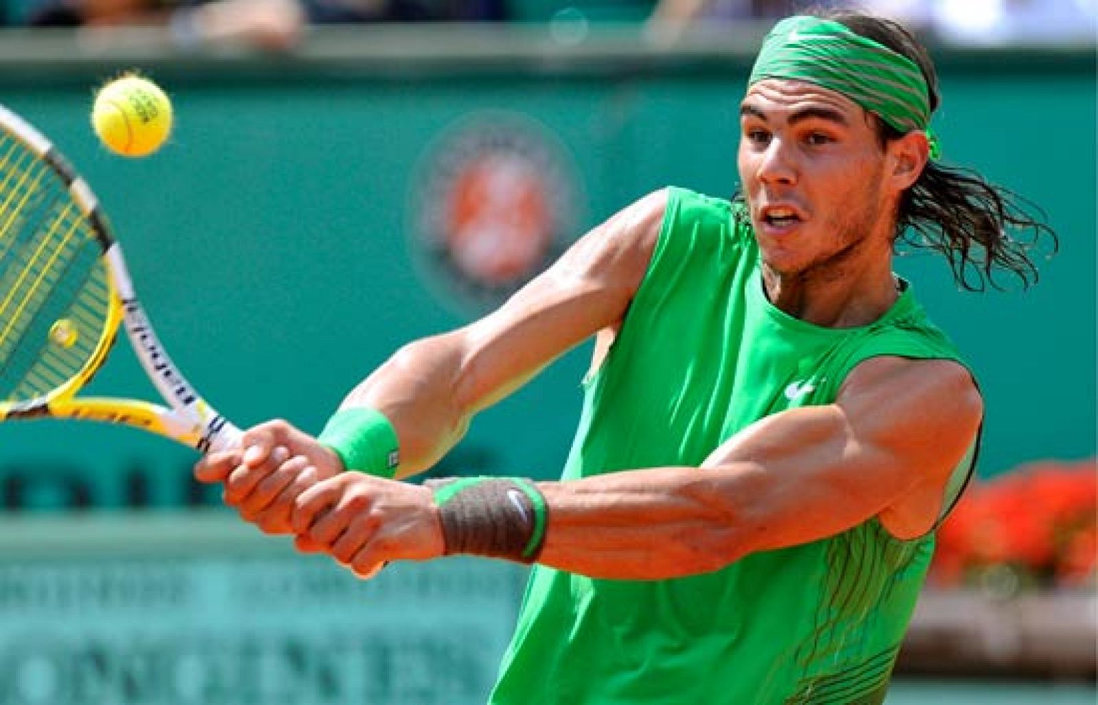 Nadal pasa a octavos