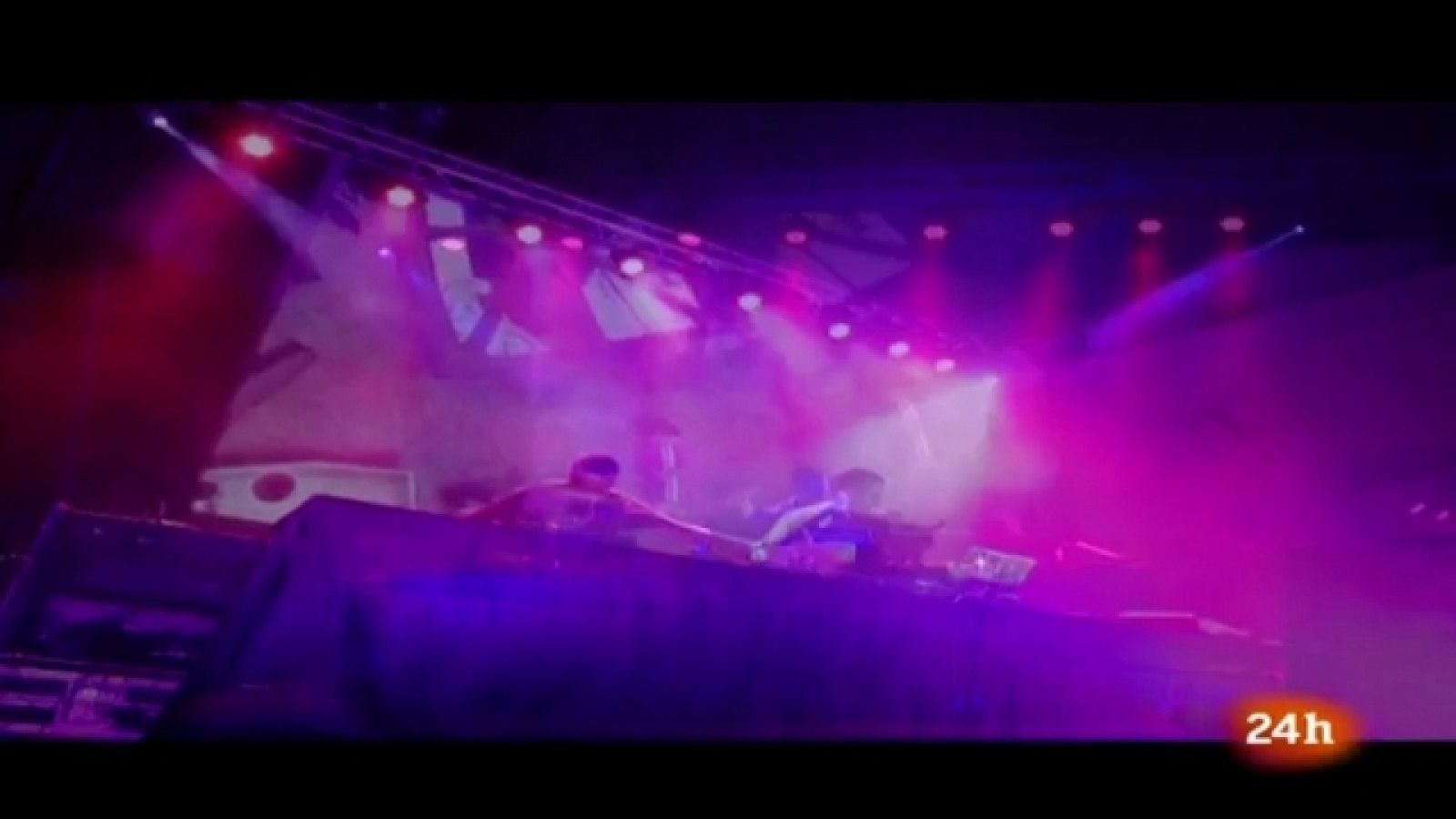 Cámara Abierta 2.0 : Beers and Blogs Madrid en Tú Ruedas, Escena NetLabel y Mileurismo Gourmet  (04/06/11)