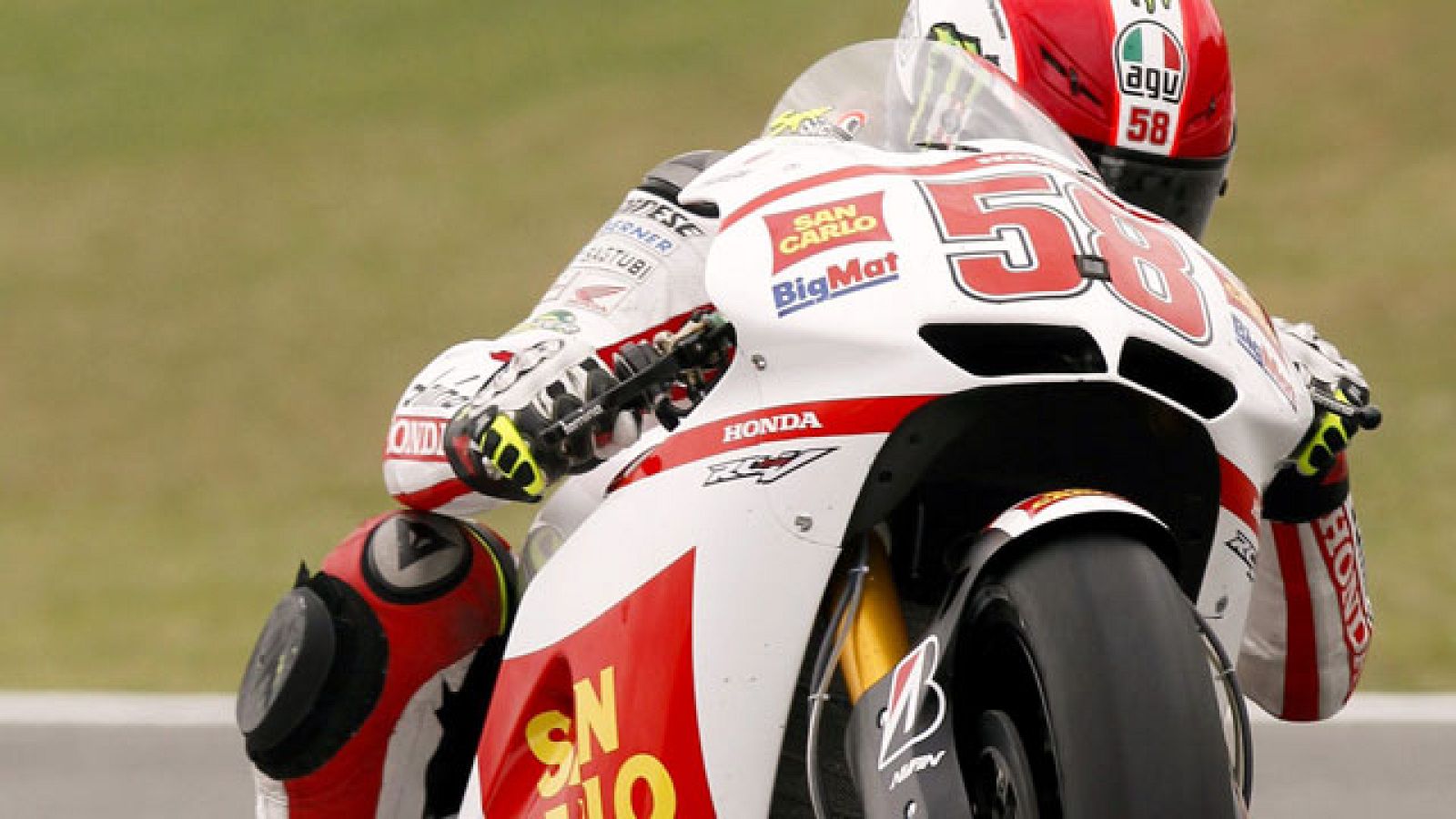 Simoncelli destrona a Stoner | Ver