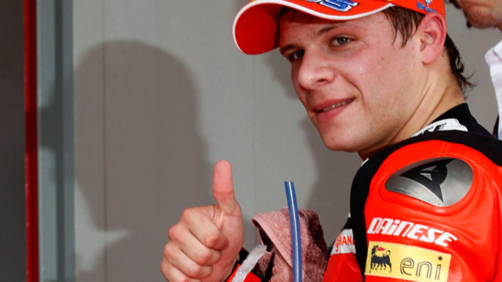 Bradl logra la quinta 'pole' en Moto2 | Ver