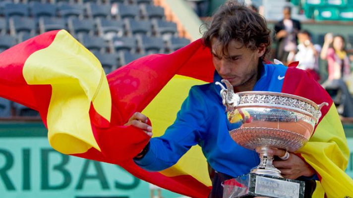 Telediario 1 - Rafa se vuelve a coronar en París