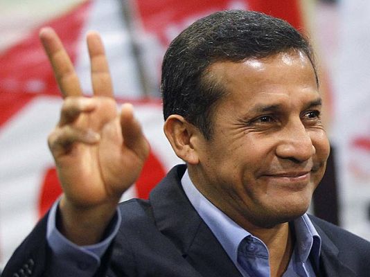 Telediario 1 - Humala gana las presidenciales en Perú por un estrecho margen
