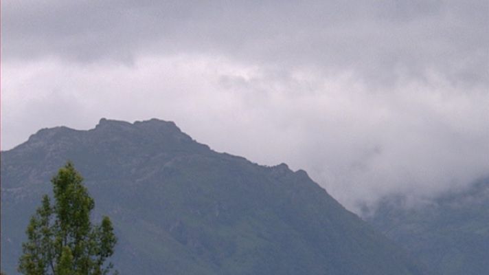 El tiempo - Chubascos en Cataluña y Baleares y nuboso en el resto