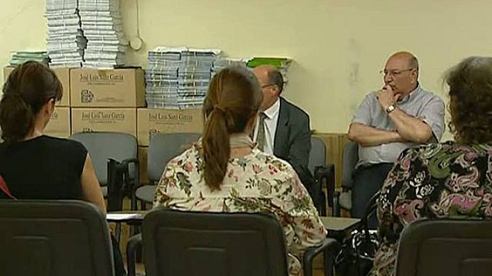 Telediario 1 - La familia, clave para los adictos