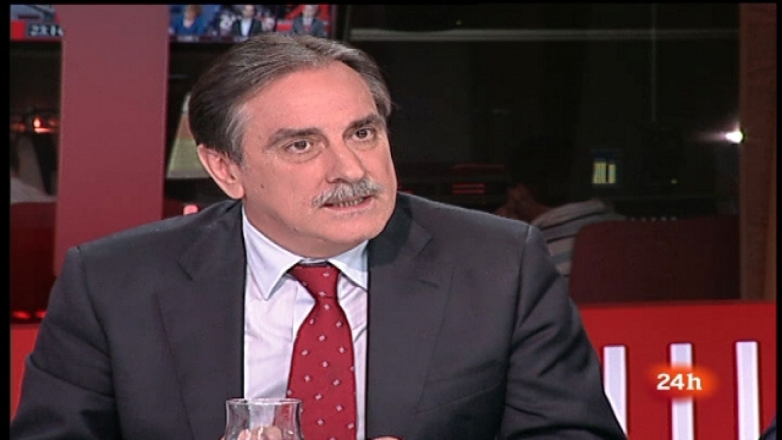 La noche en 24 horas - 10/06/11 - Ver ahora