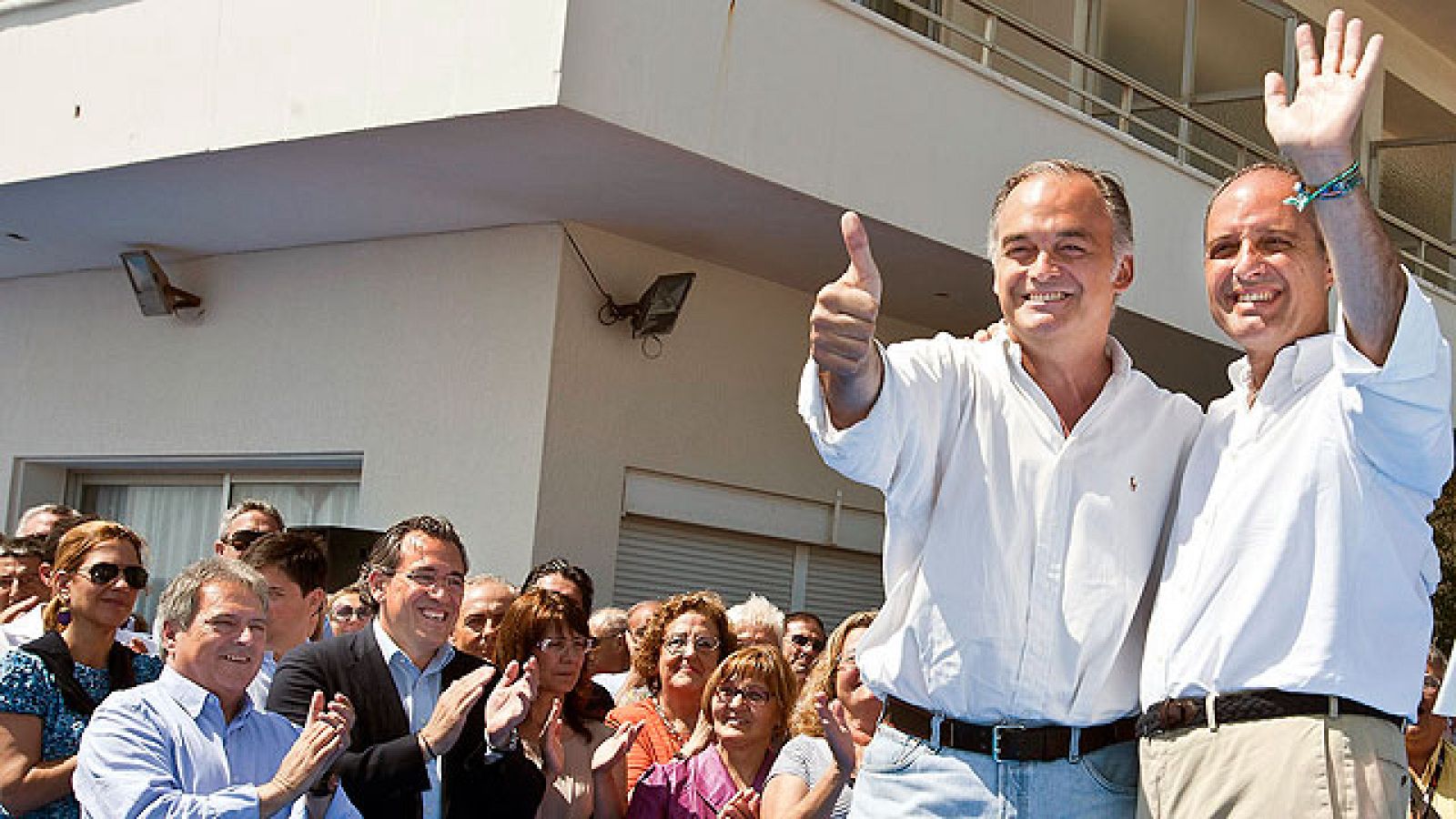 Esteban González Pons dice que le entristece ver que Bildu gobierne muchos ayuntamientos vascos