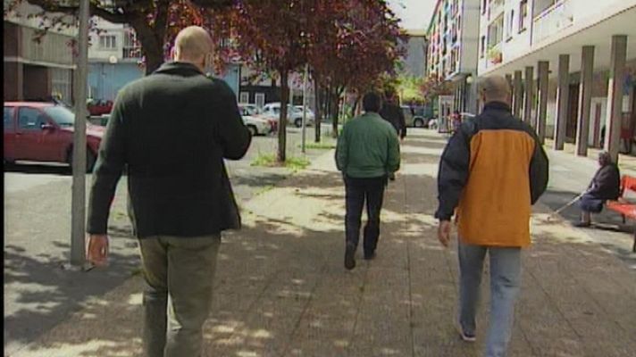 Telediario 1 - Recortes en escoltas en el País Vasco