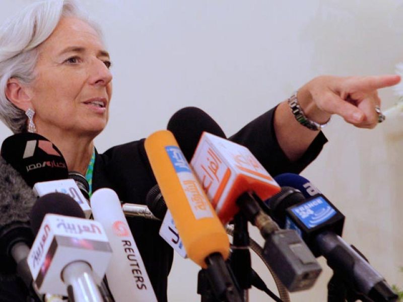 Lagarde y Carstens se disputan dirigir el FMI | Ver