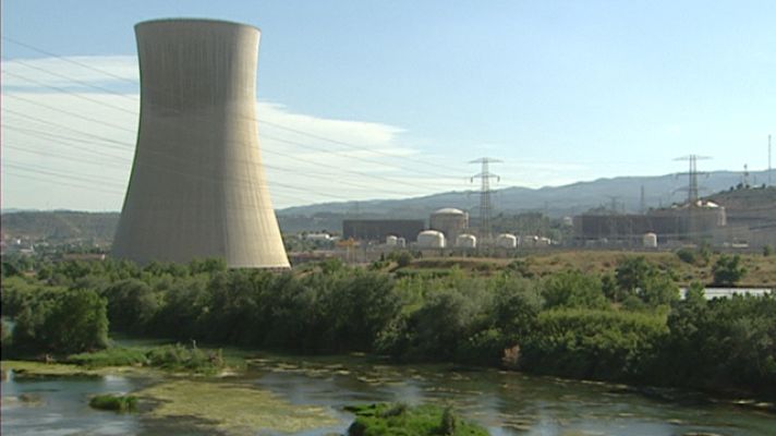 Telediario 1 - Aumentar la seguridad nuclear