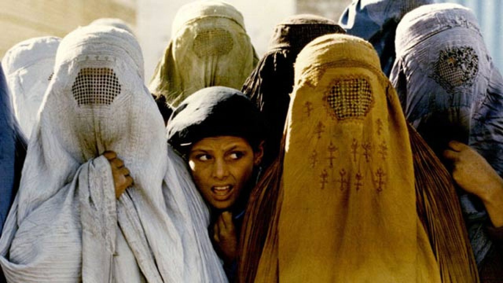 Fotoperiodistas, testigos del horror | Ver