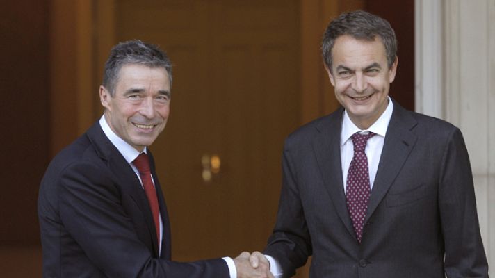 Telediario 1 - El Secretario General de la OTAN dice que el tiempo de Gadafi ha pasado