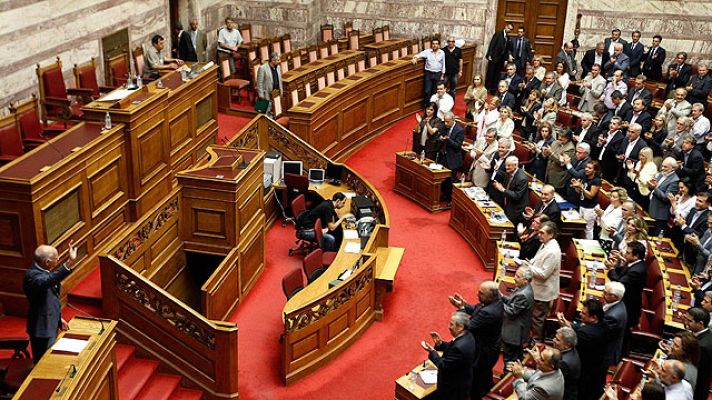 Telediario 1 - La crisis de Grecia