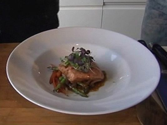 RTVE Cocina - Salmón con verduras