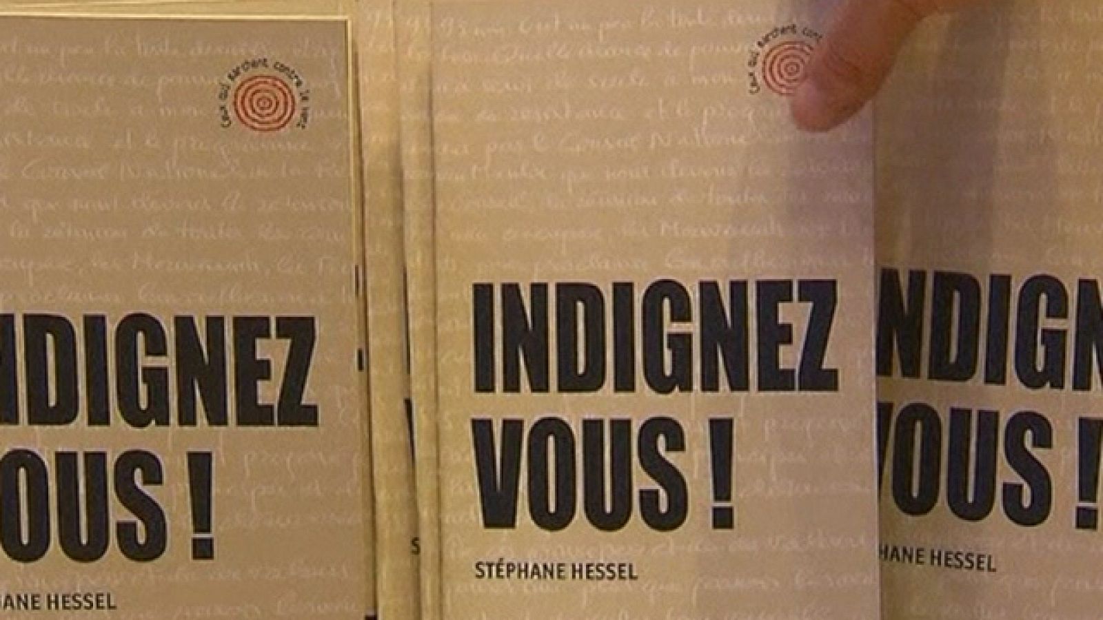 Stéphane Hessel, autor del libro "Indignaos", rechaza cualquier acto de violencia