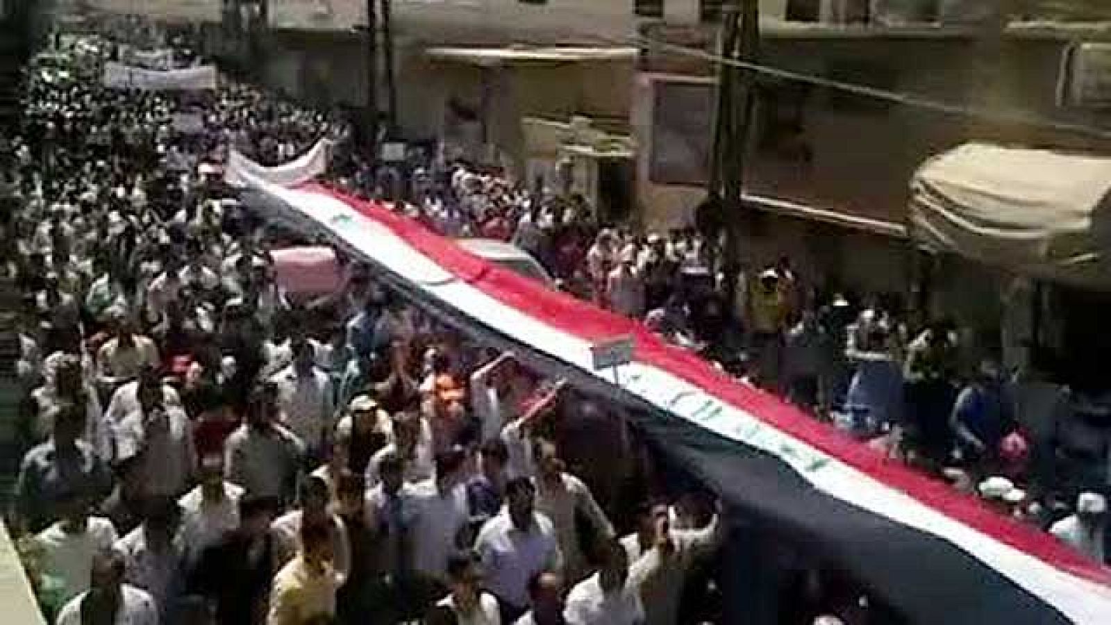 En Siria, han muerto al menos 19  personas en todo el país durante las manifestaciones contra el régimen convocadas en diversas ciudades. La cifra provisional la han facilitado los denominados Comités de Coordinación Locales en Siria.