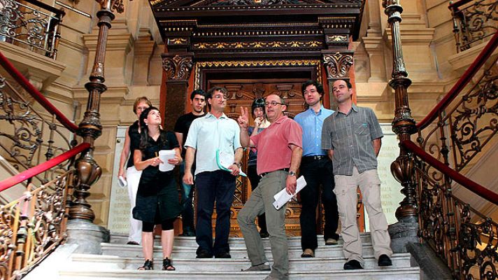 Telediario 1 - No sin escolta